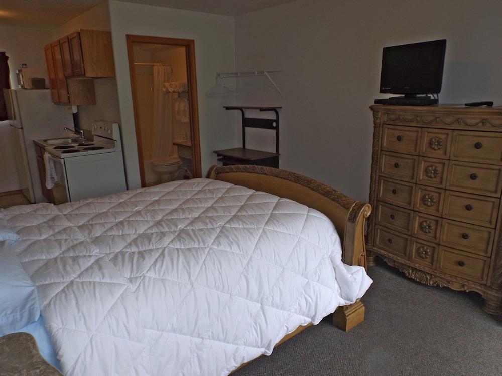 Clark Fork Lodge photo 11
