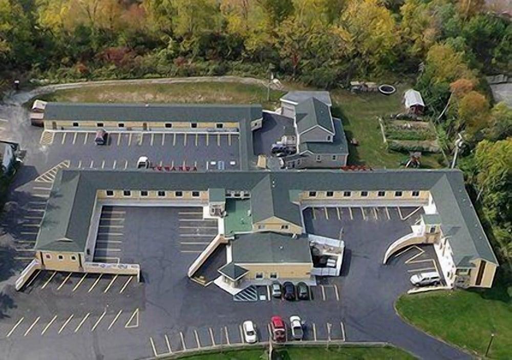 Rodeway Inn Towanda photo 34