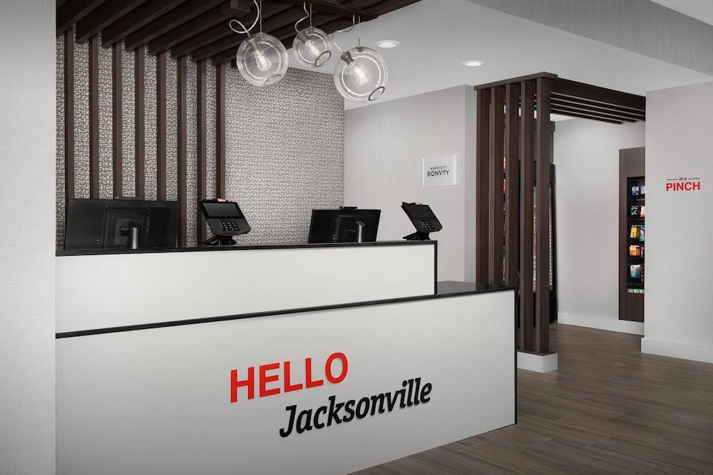TownePlace Suites Jacksonville Airport photo 5