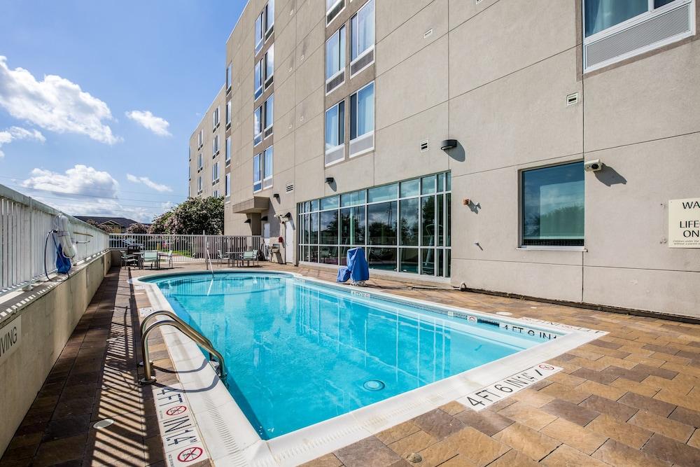 SpringHill Suites by Marriott-Houston/Rosenberg photo 21