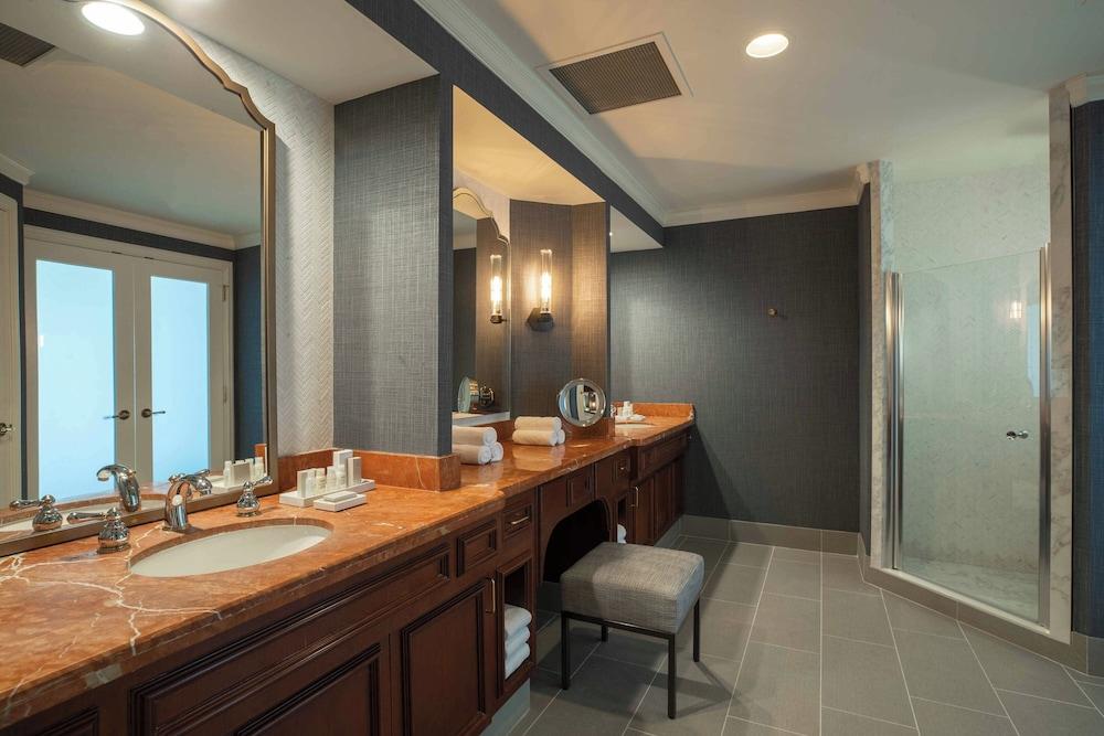 Renaissance Concourse Atlanta Airport Hotel photo 19