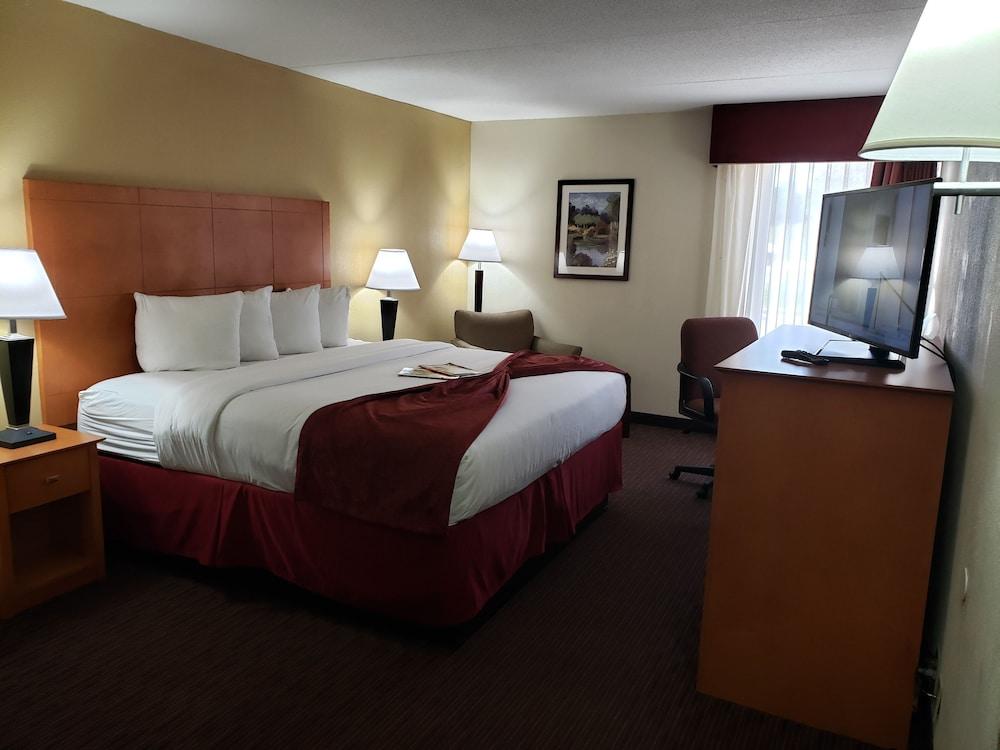 A Victory Hotel & Suites photo 10