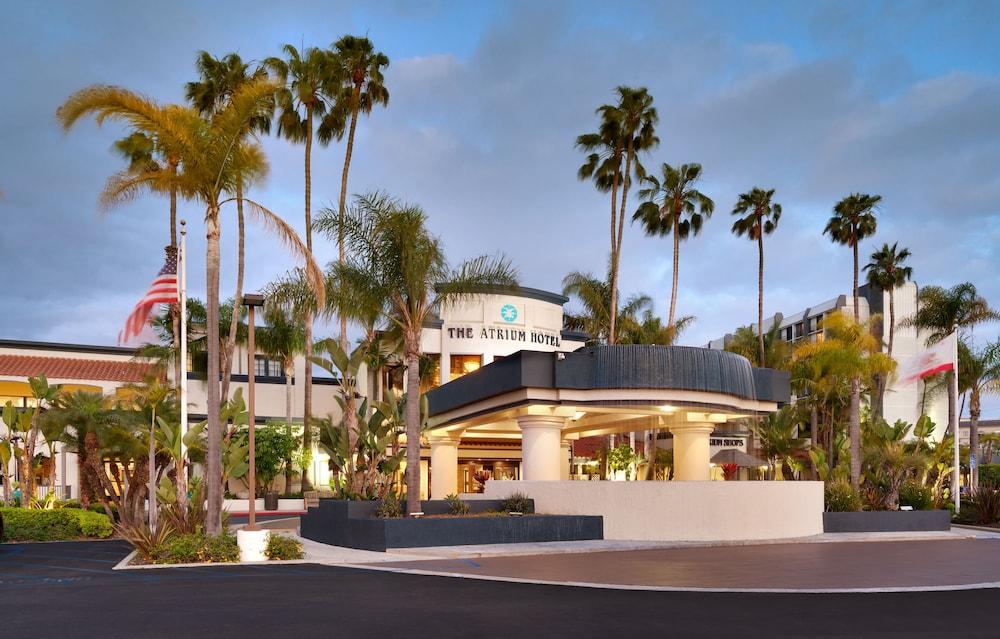 Atrium Hotel at Orange County Airport photo 8