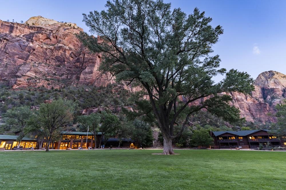 Zion Lodge - Inside The Park photo 25