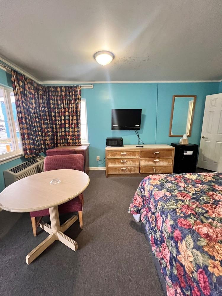 BUDGET INN photo 13