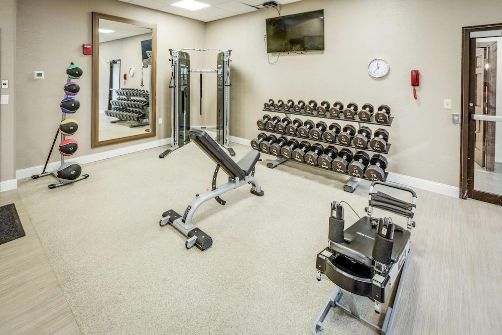 DoubleTree by Hilton Huntington photo 33
