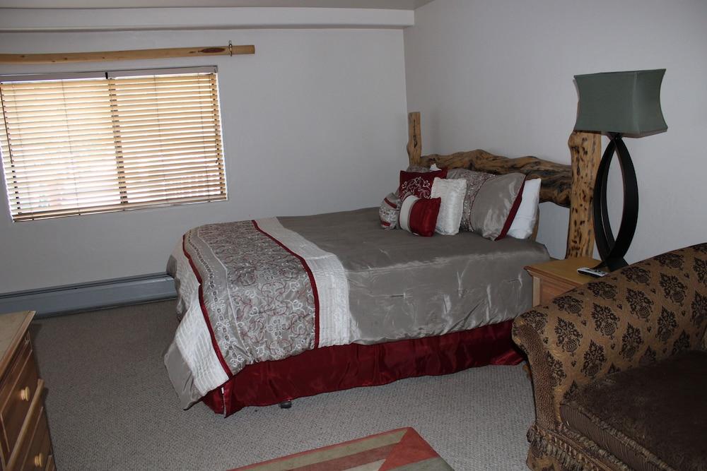 Edelweiss Resort and Restaurant photo 31