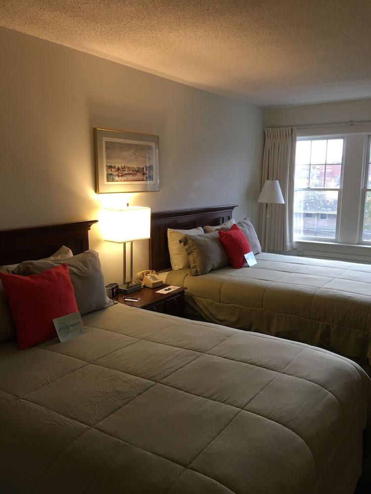 Camden Riverhouse Hotel photo 16
