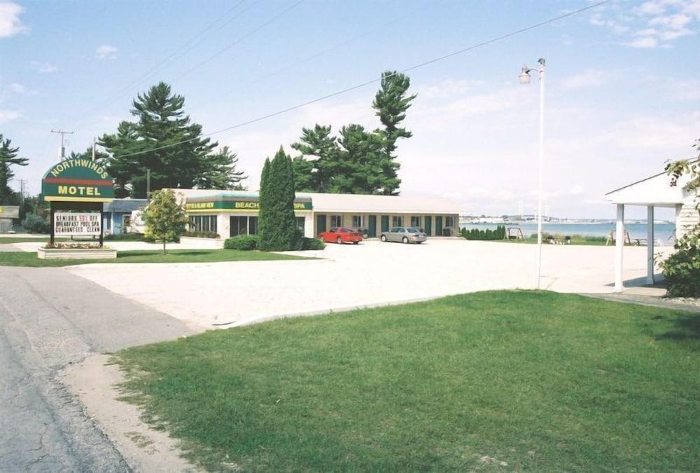 Northwinds Motel photo 27