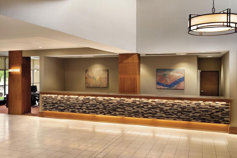 Radisson Hotel La Crosse photo 2