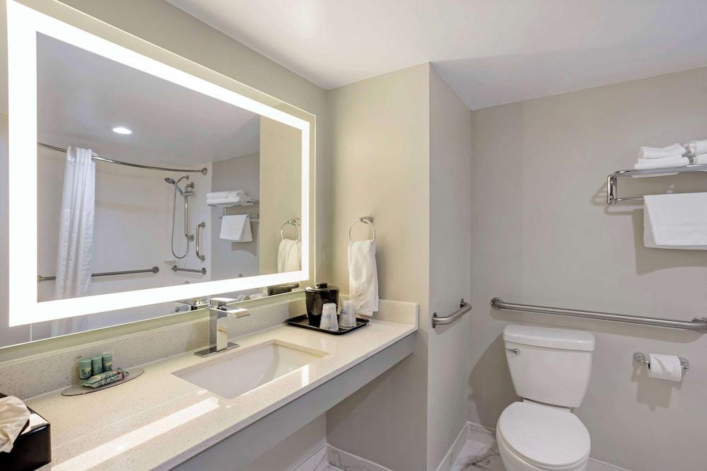 Best Western Rutgers University Hotel photo 34