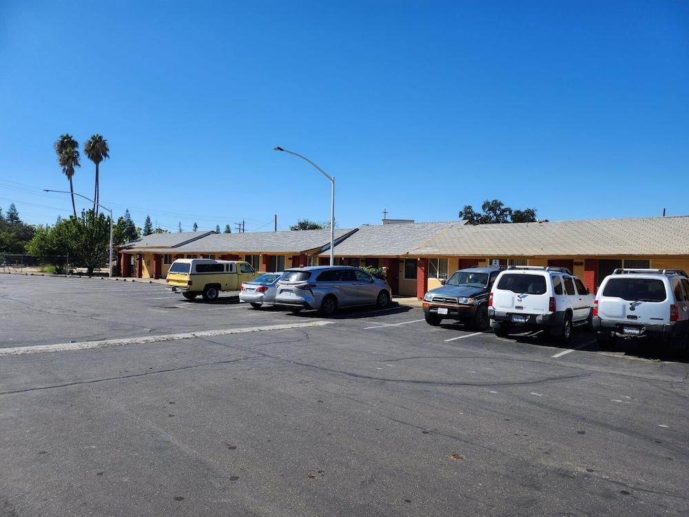 Vince's Motel Inc. photo 34
