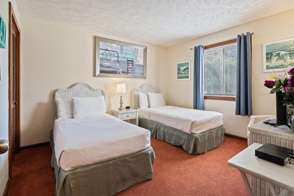 The Caravelle Resort photo 12