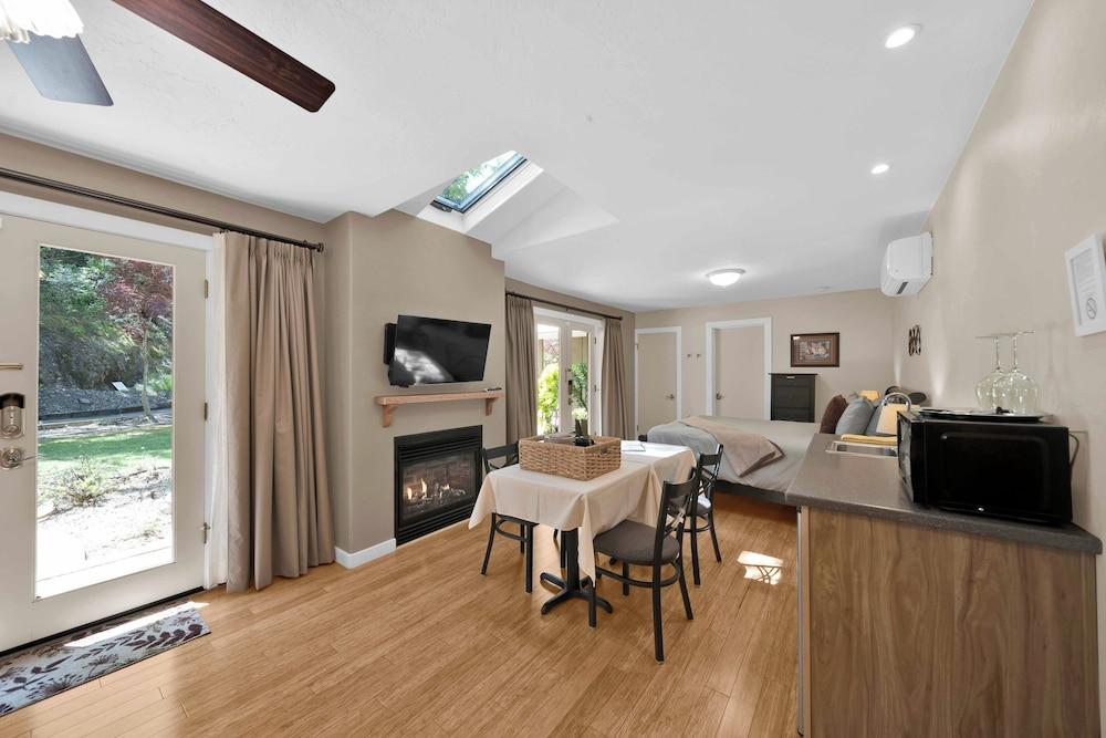 The Inn at Shasta Lake photo 20