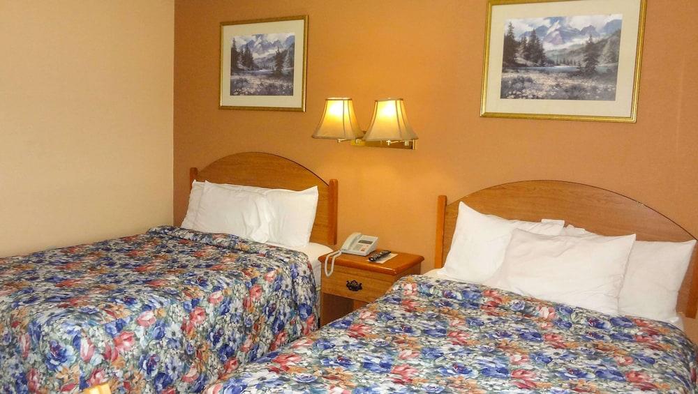 Budget Inn of Lynchburg and Bedford photo 5