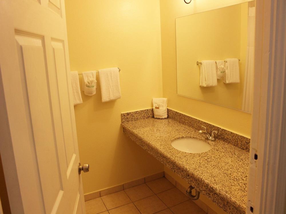Pasadena Rose Inn photo 12