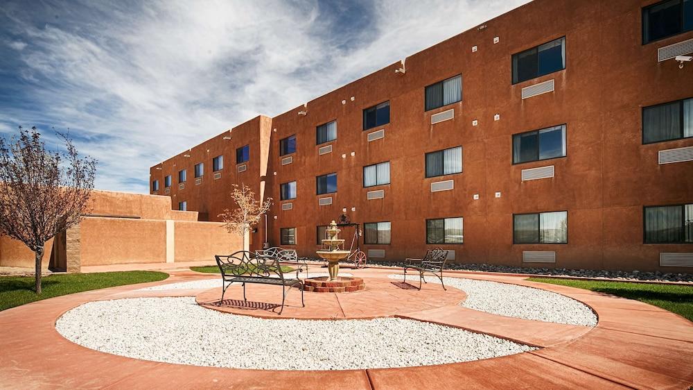 Best Western Territorial Inn & Suites photo 1