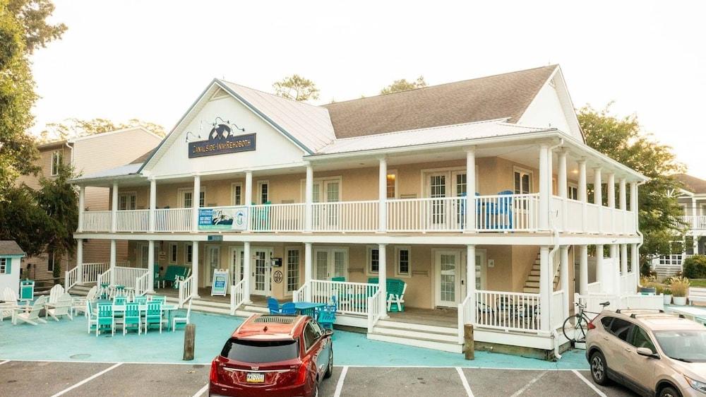 Canalside Inn photo 100