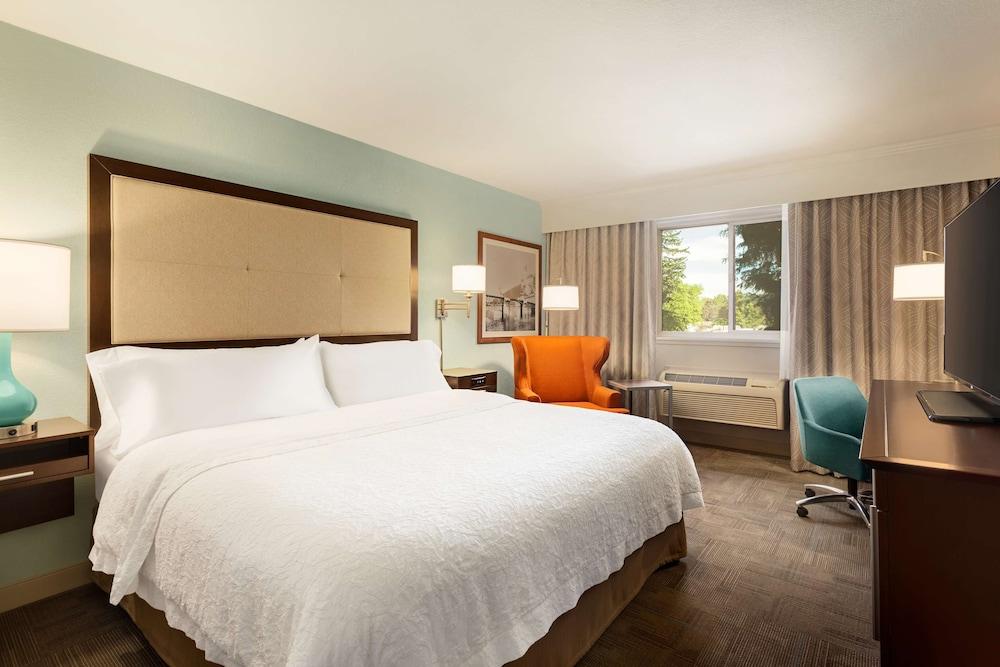 Hampton Inn Clackamas photo 24