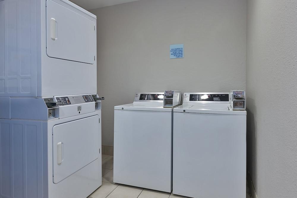 Holiday Inn Express & Suites Petoskey by IHG photo 20
