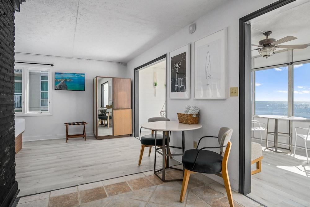 The Beverley Beach House photo 25