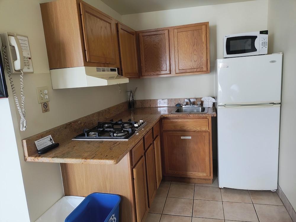 Condor Motel photo 23