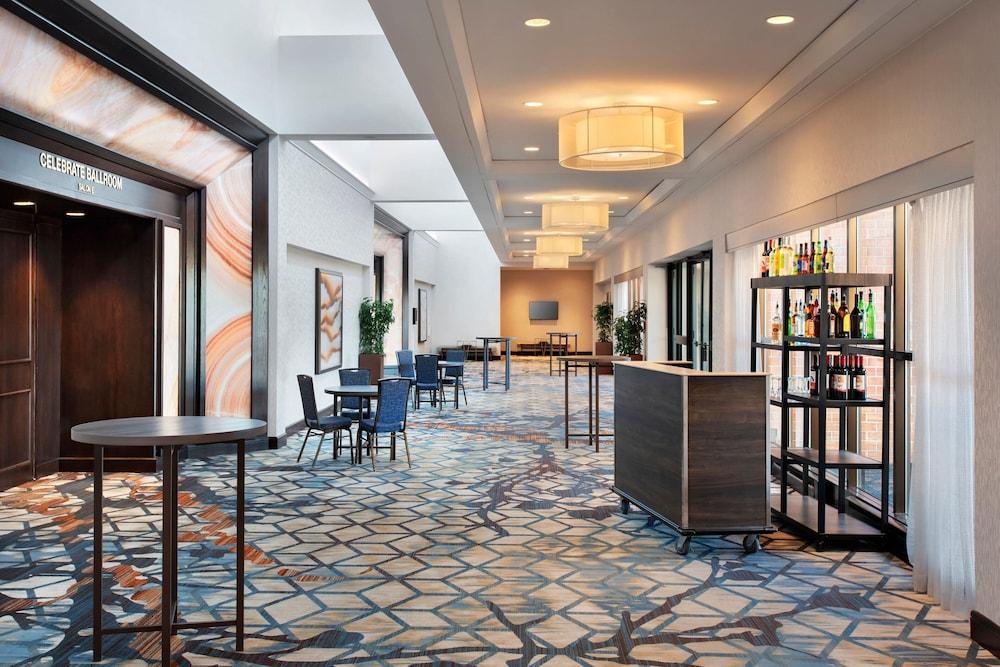 Boston Marriott Burlington photo 45