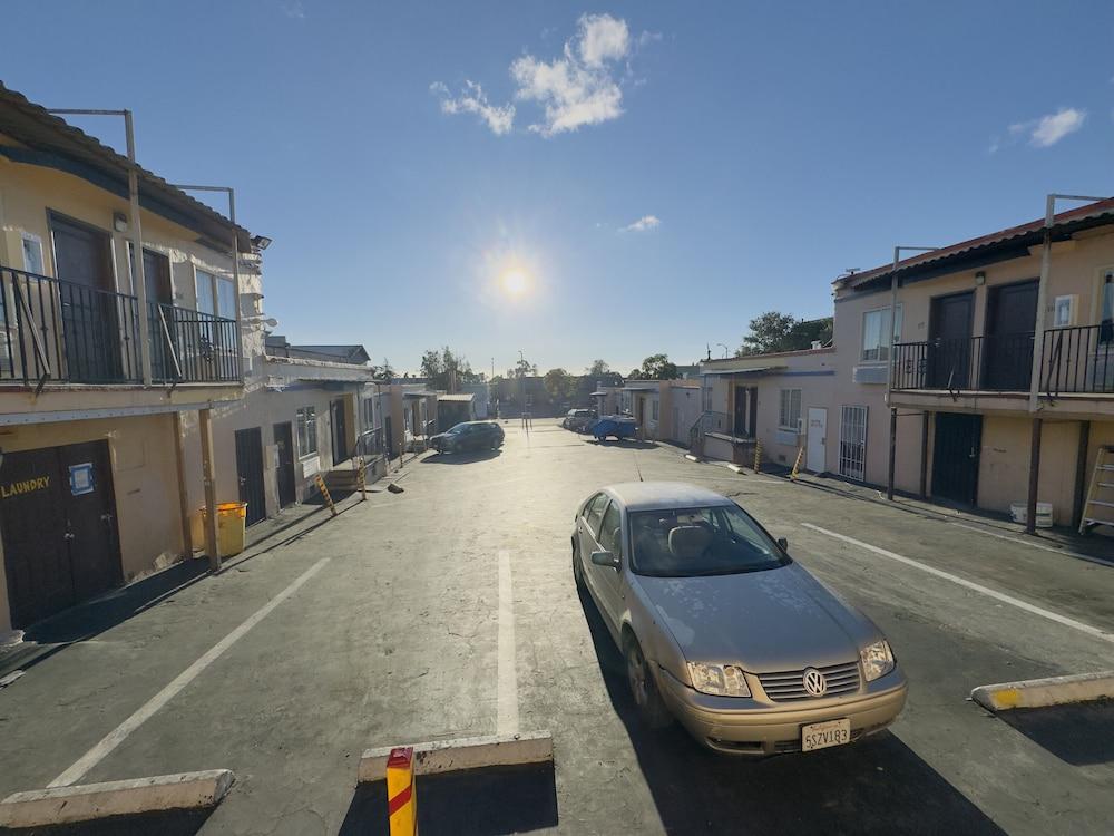 Parklane Motel photo 6