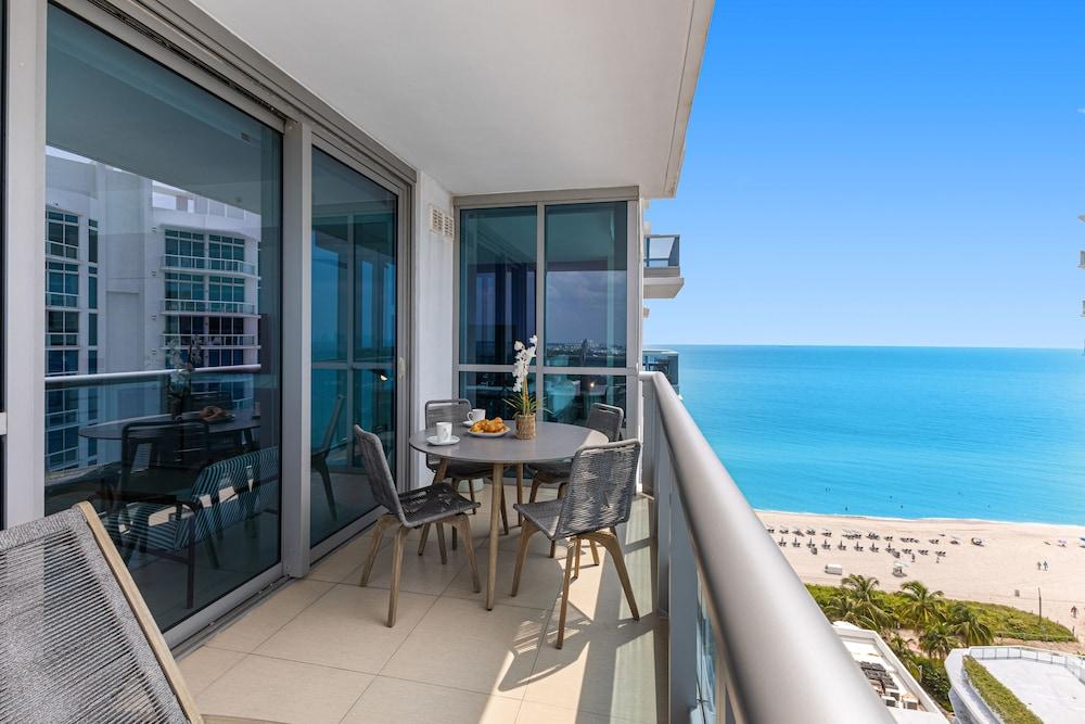 Dharma Home Suites Miami at Monte Carlo photo 42