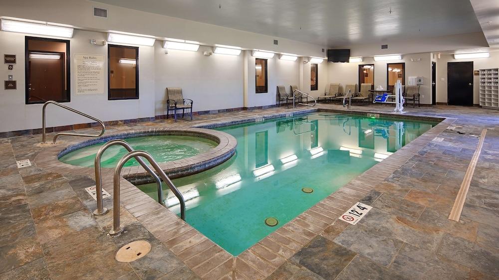 Best Western Plus Desoto Inn & Suites photo 19