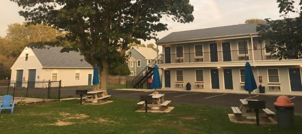 The Blue Inn At North Fork photo 10