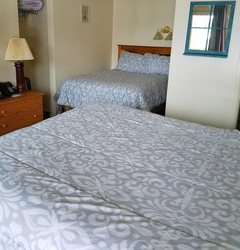 Dawson House Lodge photo 15