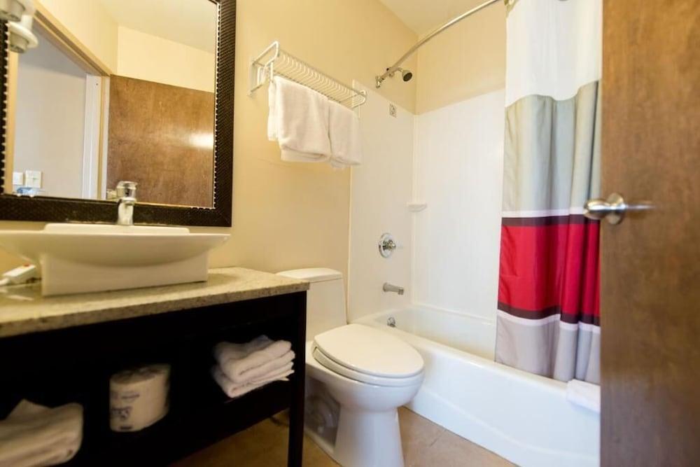 Super Lake Hotel photo 8