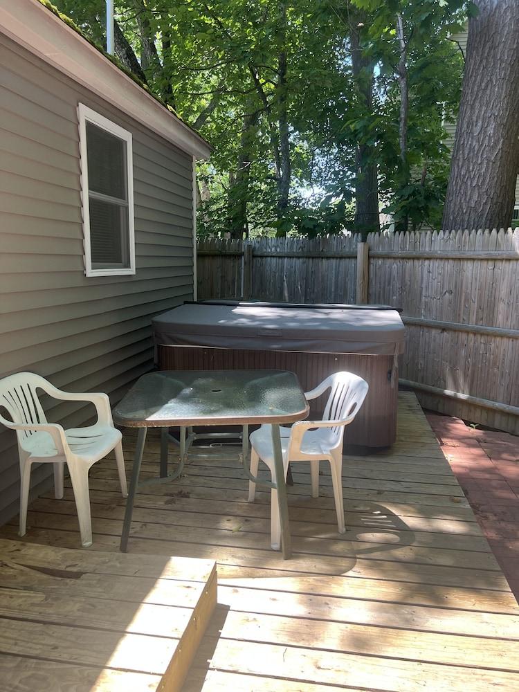 Marvin Gardens Motel photo 18