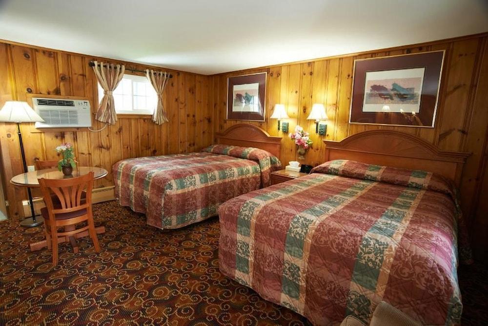 Lantern House Motel photo 7