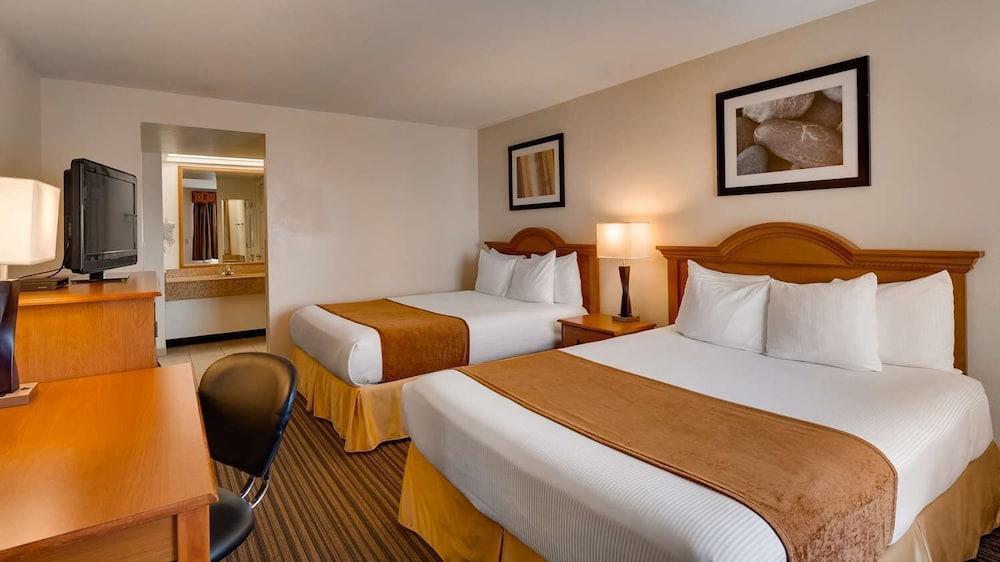 SureStay by Best Western Miles City photo 19