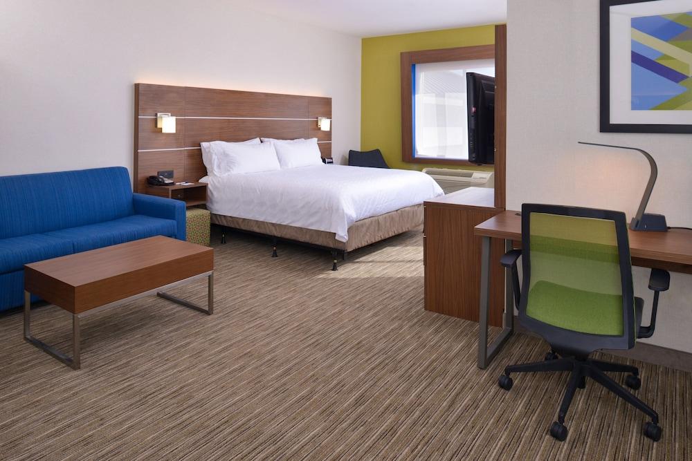 Holiday Inn Express & Suites Abilene by IHG photo 18