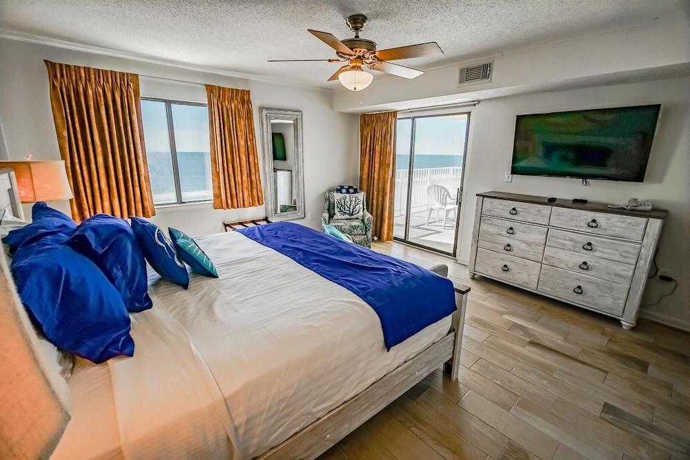 Shoreline Towers photo 8