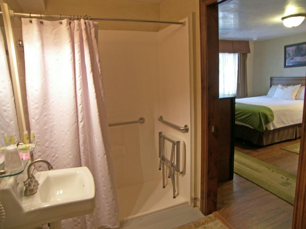 BackCountry Inn photo 17