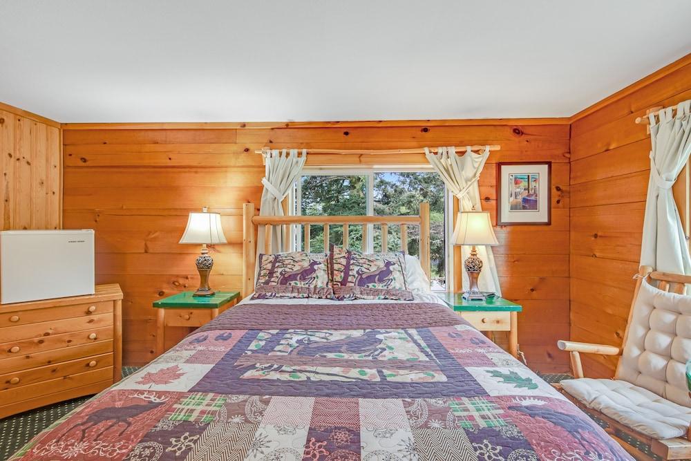 Deer Harbor Inn photo 95