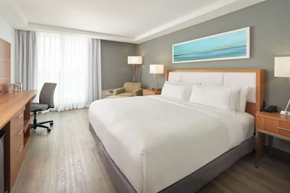 DoubleTree by Hilton Miami North I-95 photo 2