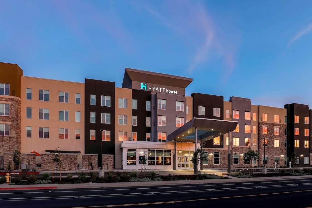 Hyatt House Davis photo 3
