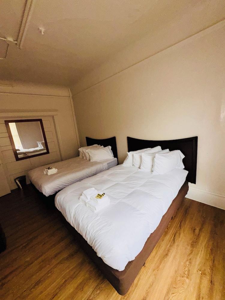 Riviera hotel photo 20