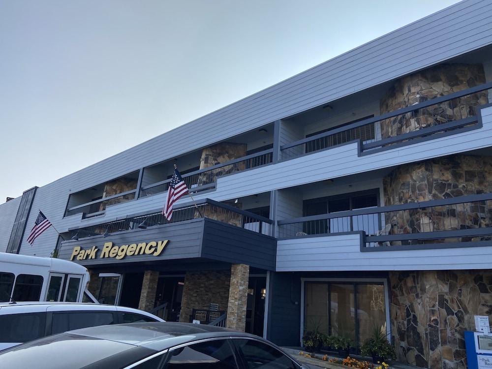 Park Regency Resort photo 20