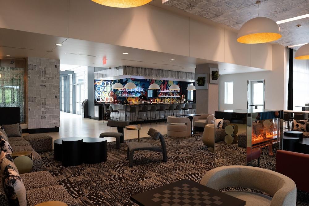The Hotel at Kirkwood Center photo 2