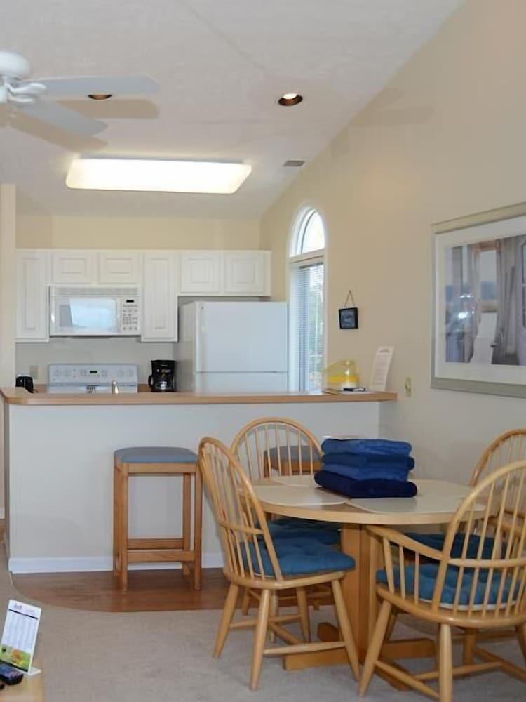 Beach Condominium Hotel photo 38