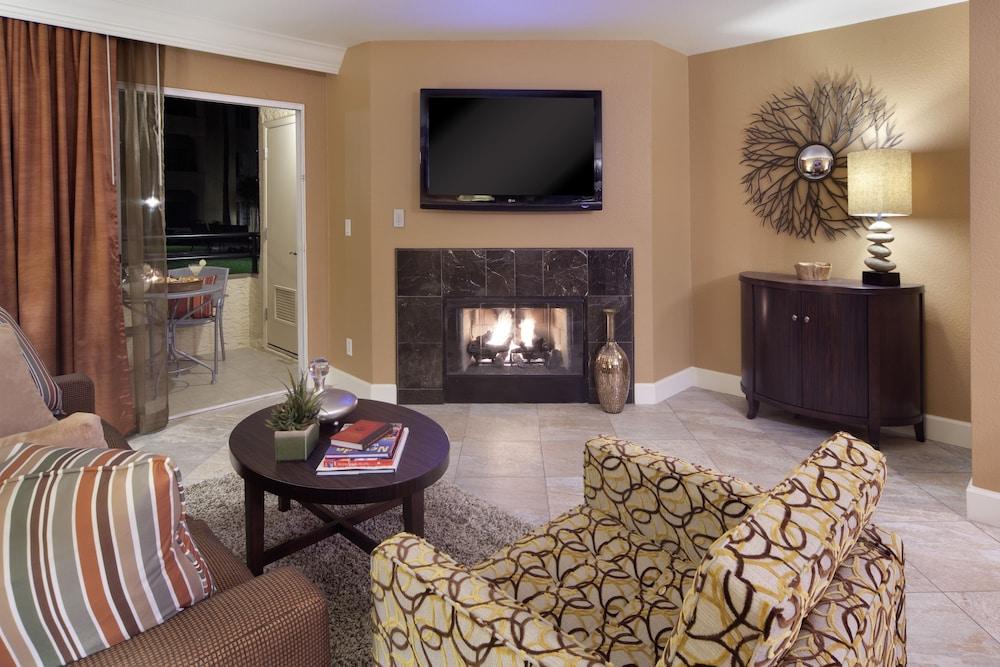 Holiday Inn Club Vacations at Desert Club Resort by IHG photo 30