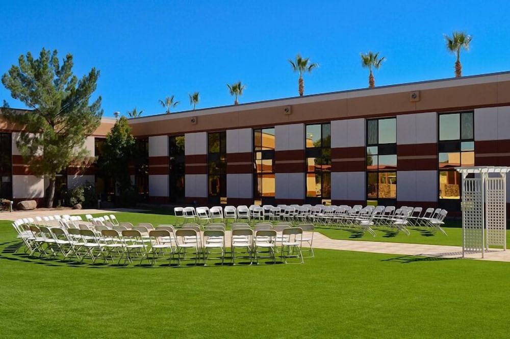 Apache Gold Resort Hotel photo 47