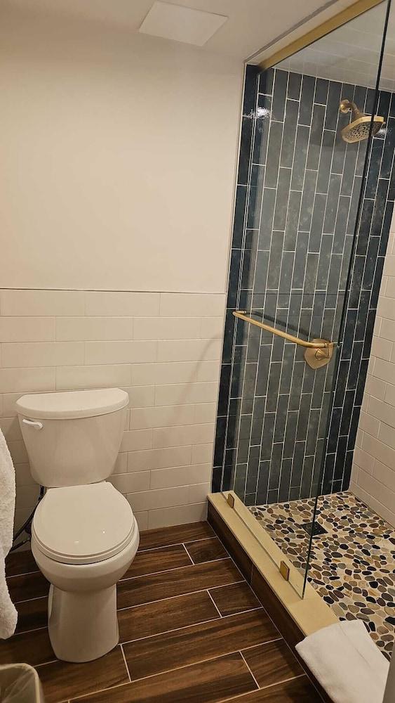 Westview Motel photo 11
