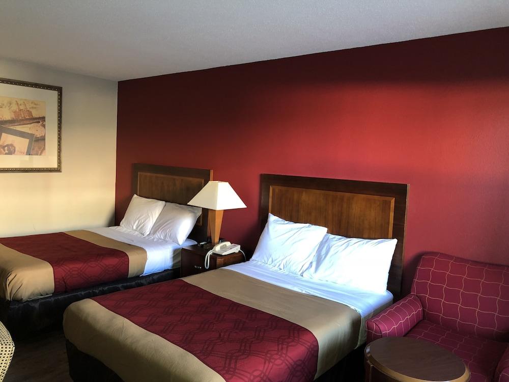 Econo Lodge Athens I-75 photo 19